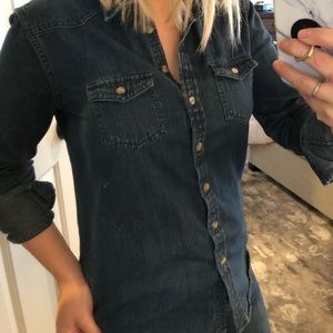 American Eagle Chambray top